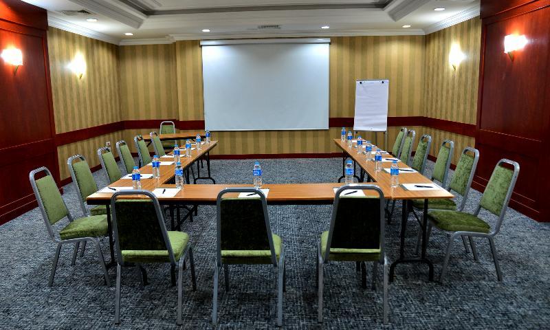 Отель The Park Taksim 4*